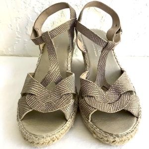 Andre Ausoss leather/raffia wedge sanda…